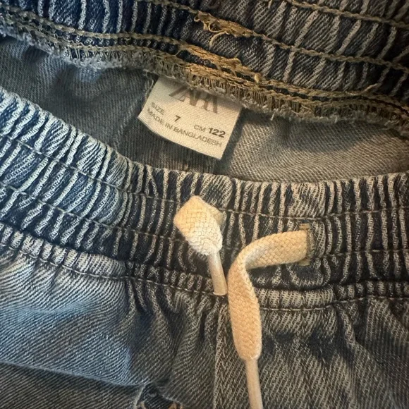 Zara Boys Smileyworld Denim Shorts - Picture 5 of 6